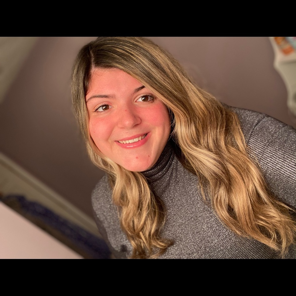 Meet your Posher, Juliana